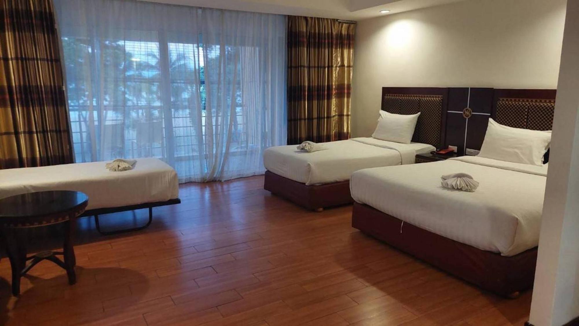 Jomtien Hisotel Zewnętrze zdjęcie